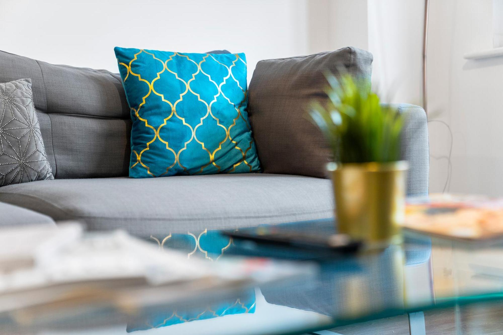 New Luxe Apartment - Secure Parking - Birmingham City Centre - Netflix - Wifi - Top Rated - 54M 외부 사진