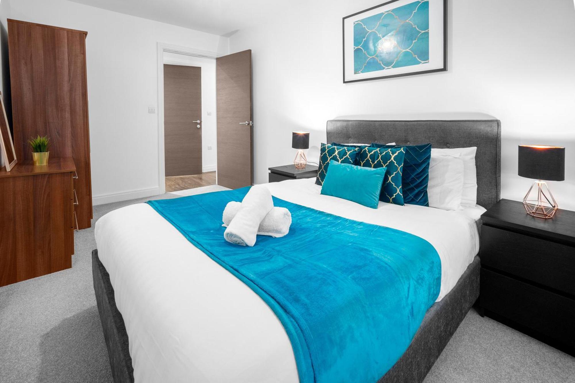 New Luxe Apartment - Secure Parking - Birmingham City Centre - Netflix - Wifi - Top Rated - 54M 외부 사진